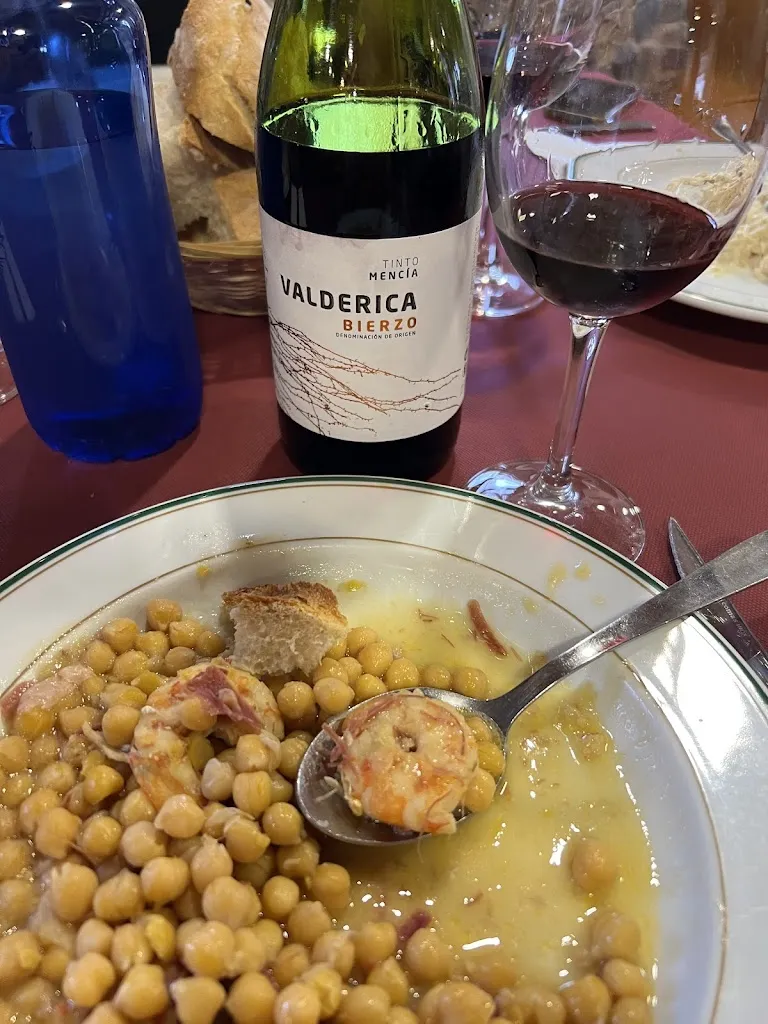 wladimir wlassowsky_Mesón La Piedra Restaurante_Bembibre_review