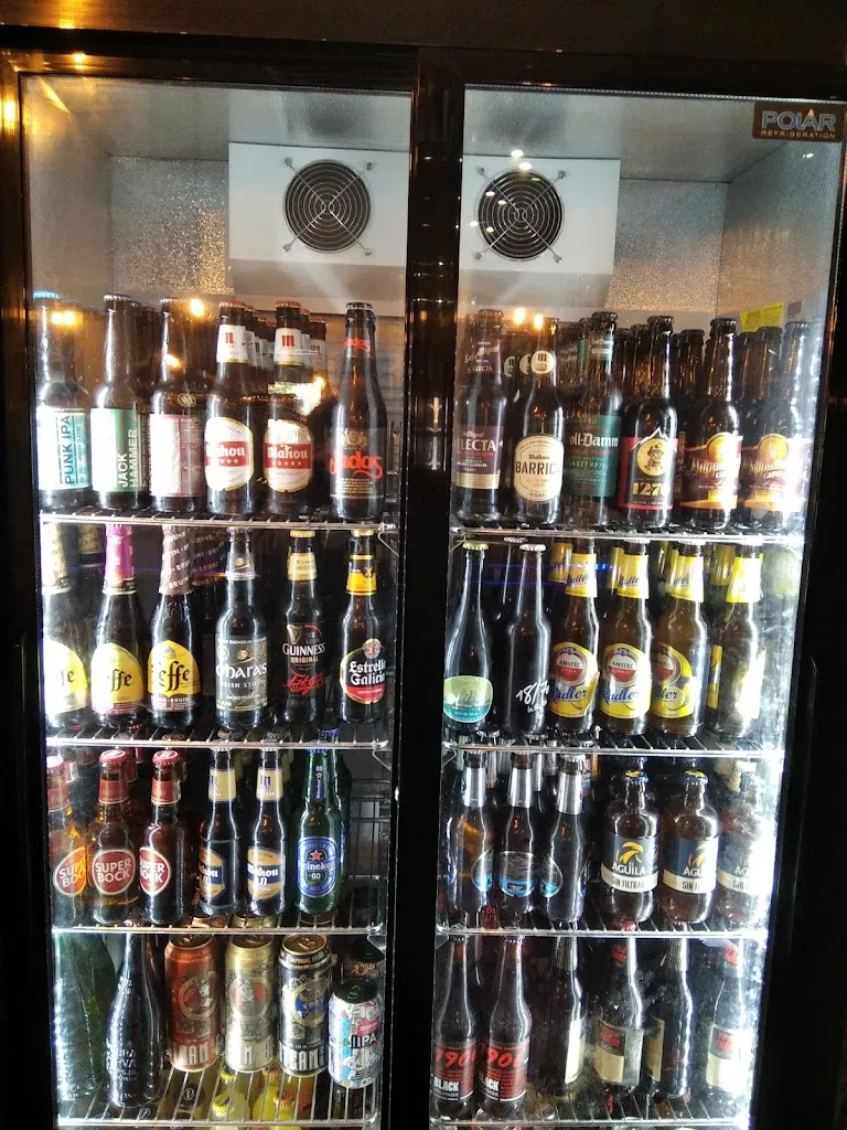 Cerveceria Hook_Bembibre_slider_image_1