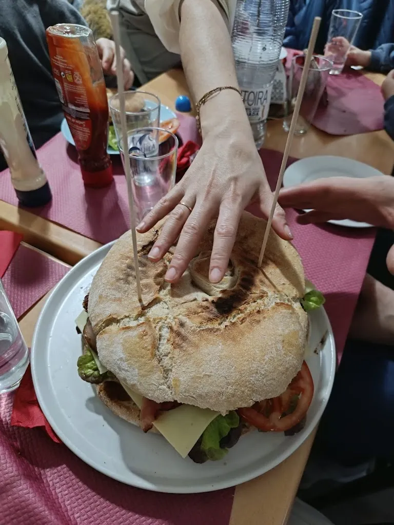 BURGER POTY'S BAR_Bembibre_slider_image_2