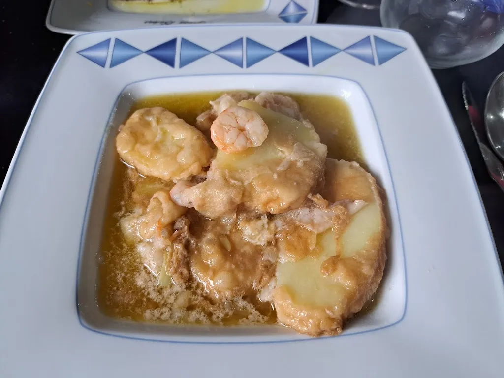 César Cármenes_Bar restaurante Azteca_Boñar_recensione