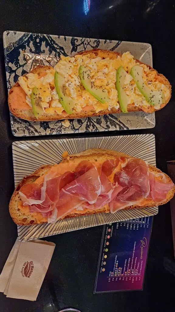 Andrés Fernández Alonso_Bar Bohemia La Bañeza_Bañeza La_review