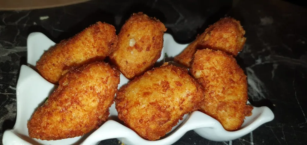 P R_La Gruta de Valdebernardo_Bañeza La_review