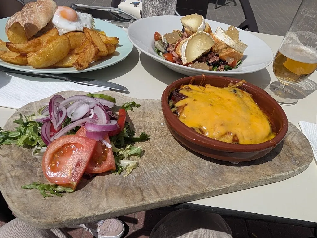 Restaurante Veintiocho 28_Hondón de los Frailes_slider_image_3