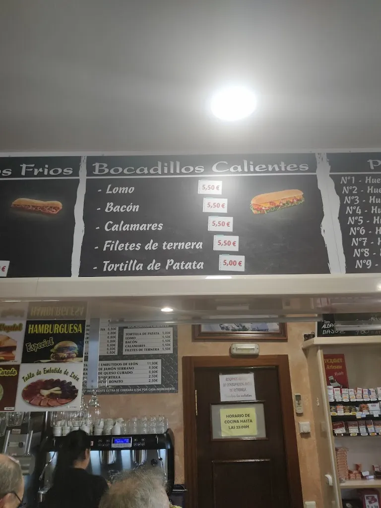 Hector RS_Restaurante Badecar_Bañeza La_review