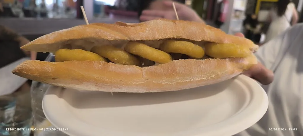 María del Mar Pires Pazos_Va&Cas. Bar-Grill_Bañeza La_review