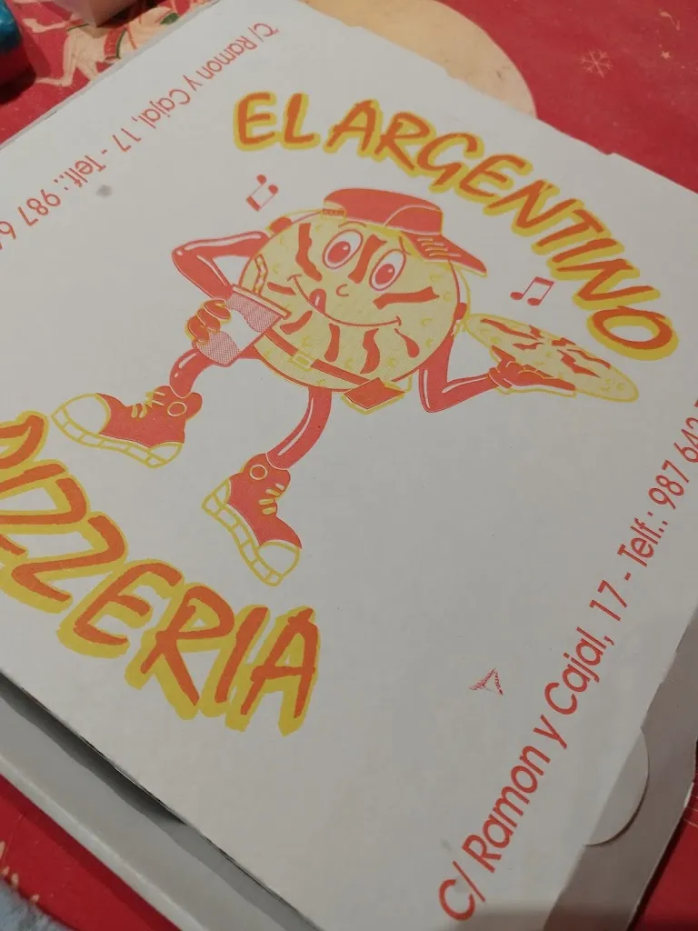 Mara Villa_Pizzería El Argentino_Bañeza La_review