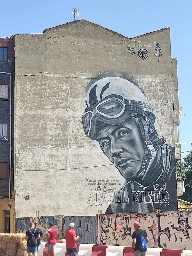 Cafetería Churrería Ulises_Bañeza La_slider_image_3