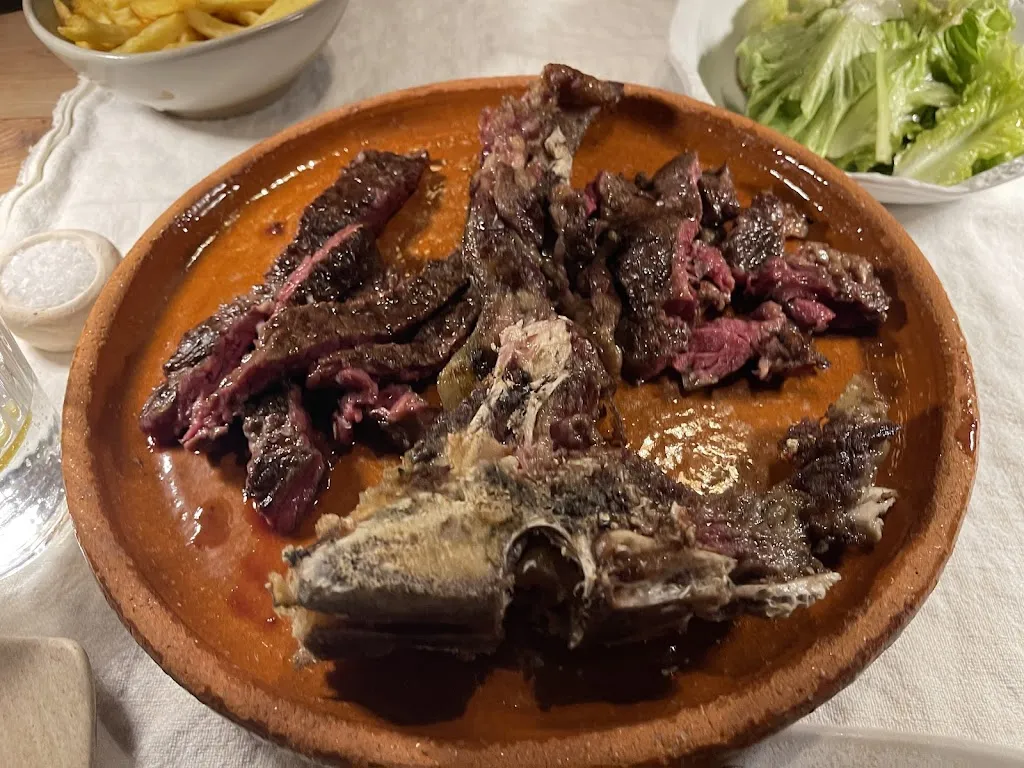 Call me Hefty_Bodega El Capricho_Bañeza La_review