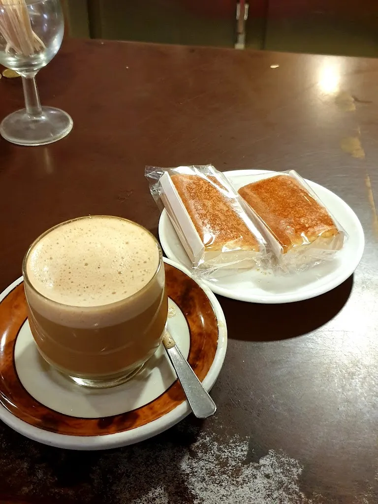 Menu_Café bar Clemen_Bustillo del Páramo_image_2