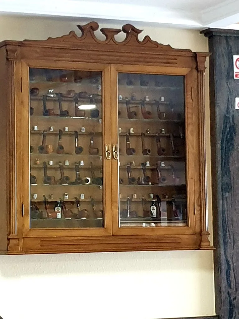 Florián Caroche_Café bar Clemen_Bustillo del Páramo_review