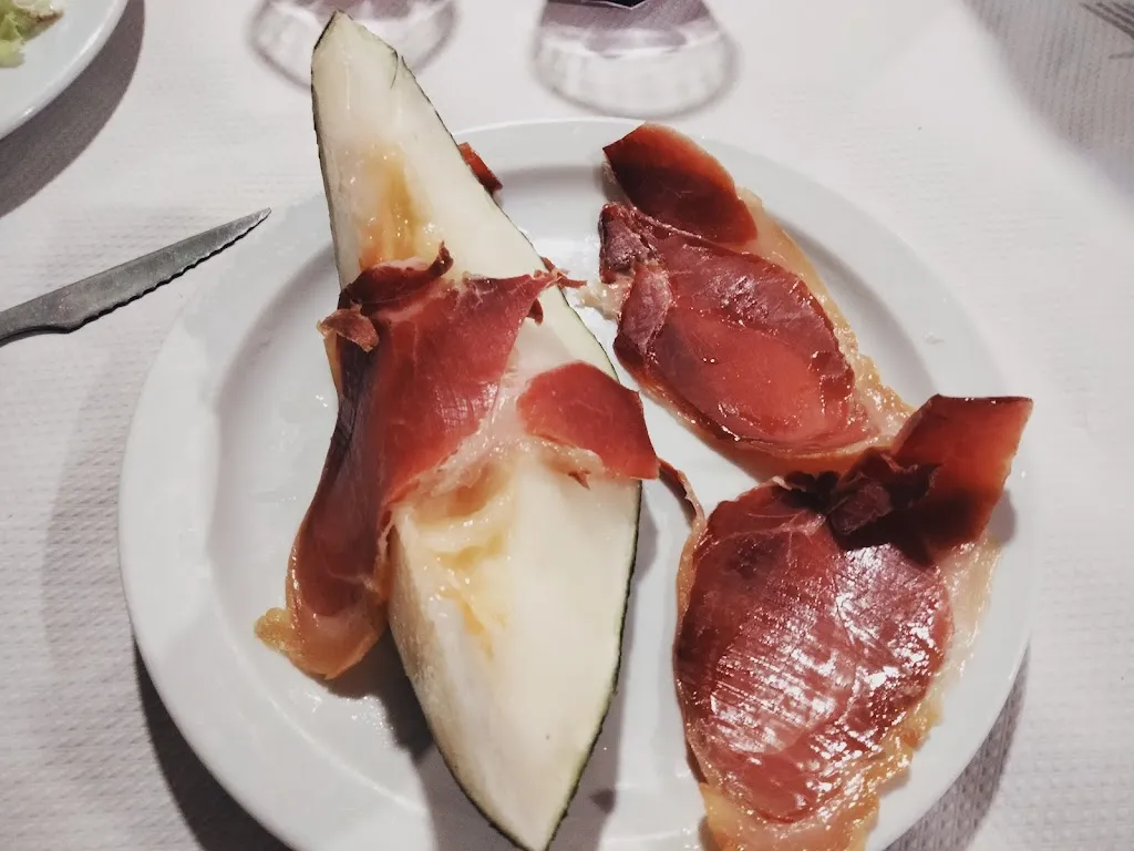 Menu_Hostal y Restaurante El Peregrino_Burgo Ranero El_image_7