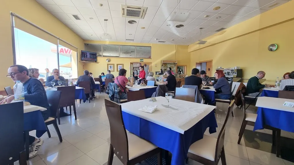 Área de Servicio Castillo El Burgo. restaurant in Burgo Ranero El