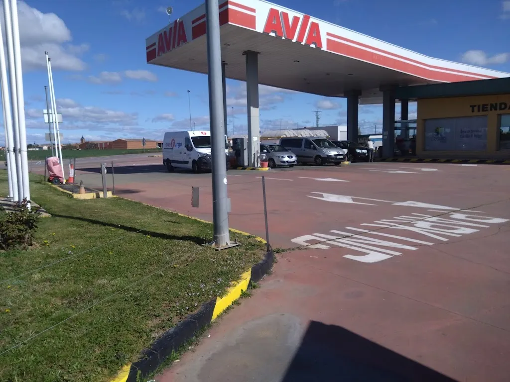 Área de Servicio Castillo El Burgo._Burgo Ranero El_slider_image_2