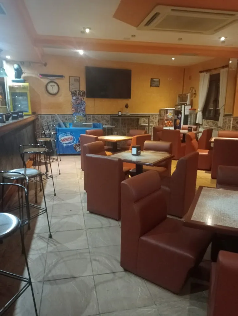 Hotel Piedras Blancas restaurant in Burgo Ranero El