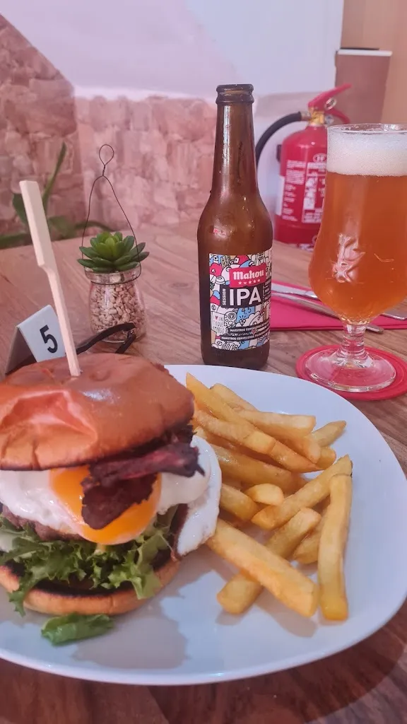 Shona Dent_Bianca's._Hondón de los Frailes_review