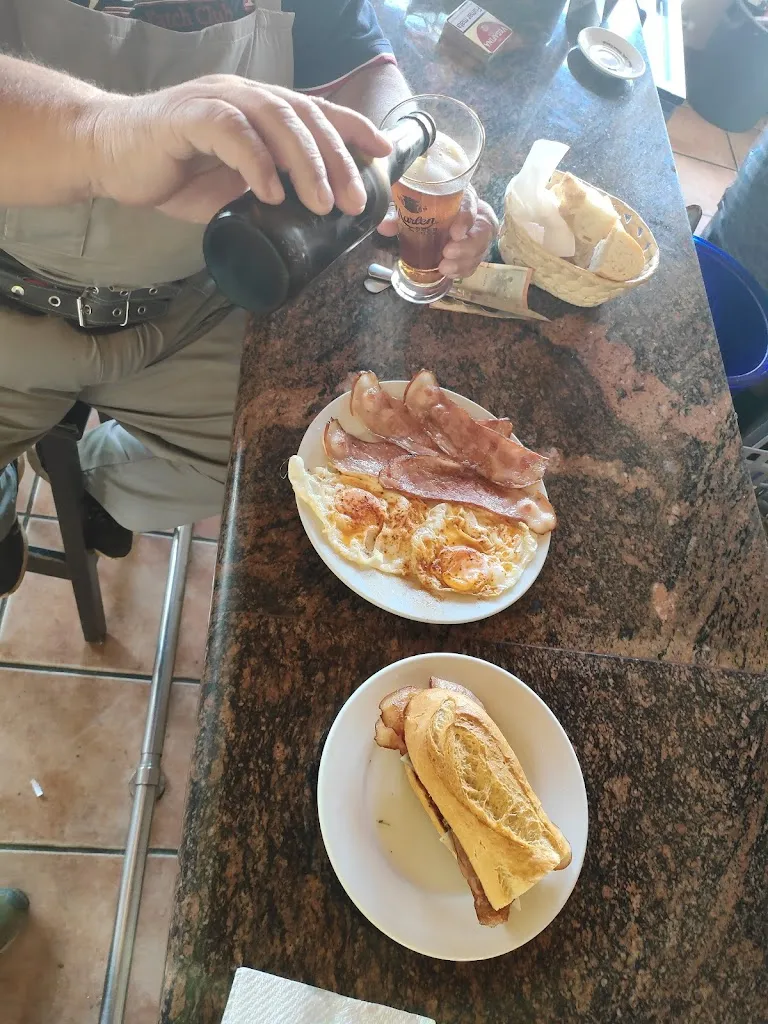 Menu_Bar Xanadu_Calzada del Coto_image_1