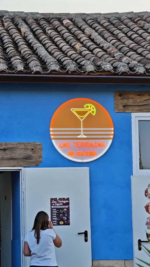 Las Terrazas de Calzada restaurant in Calzada del Coto