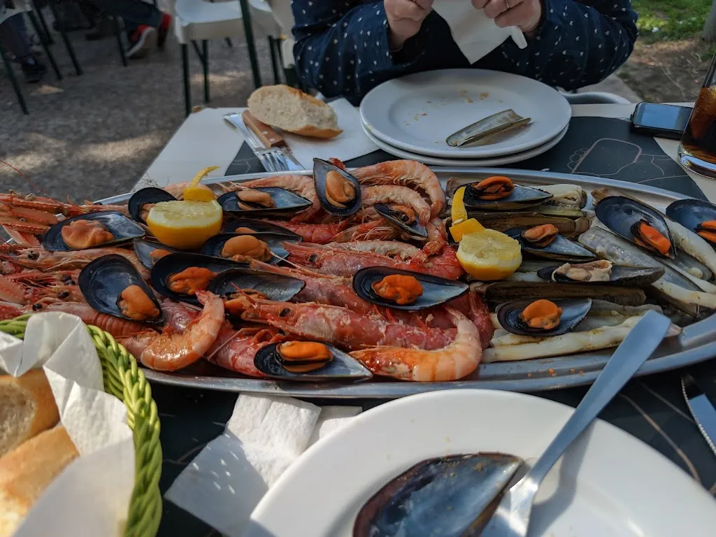 Menu_Rest-Bar Buen provecho_Cármenes_image_3