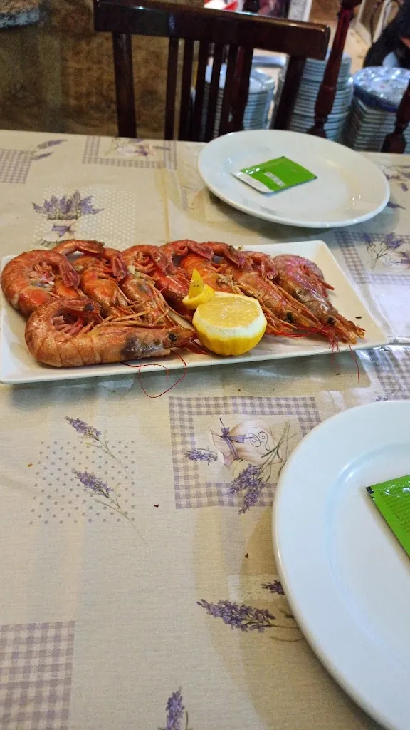 Menu_Rest-Bar Buen provecho_Cármenes_image_8