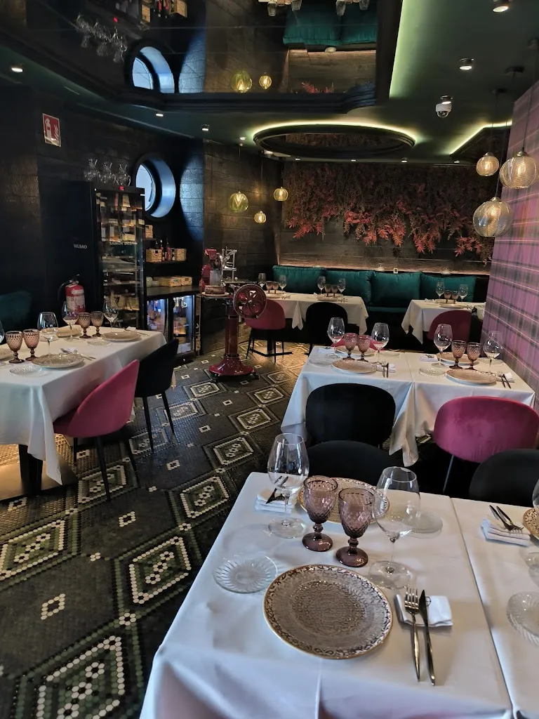 Restaurante RaíZes_Benuza_slider_image_3