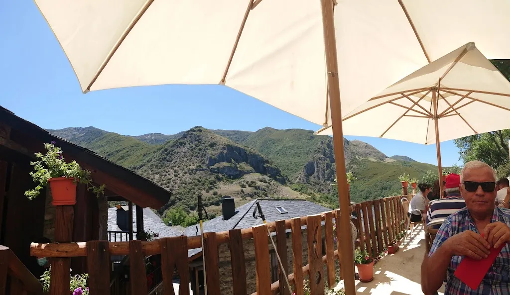 Natalia Nuñez_Aromas del Oza_Benuza_review