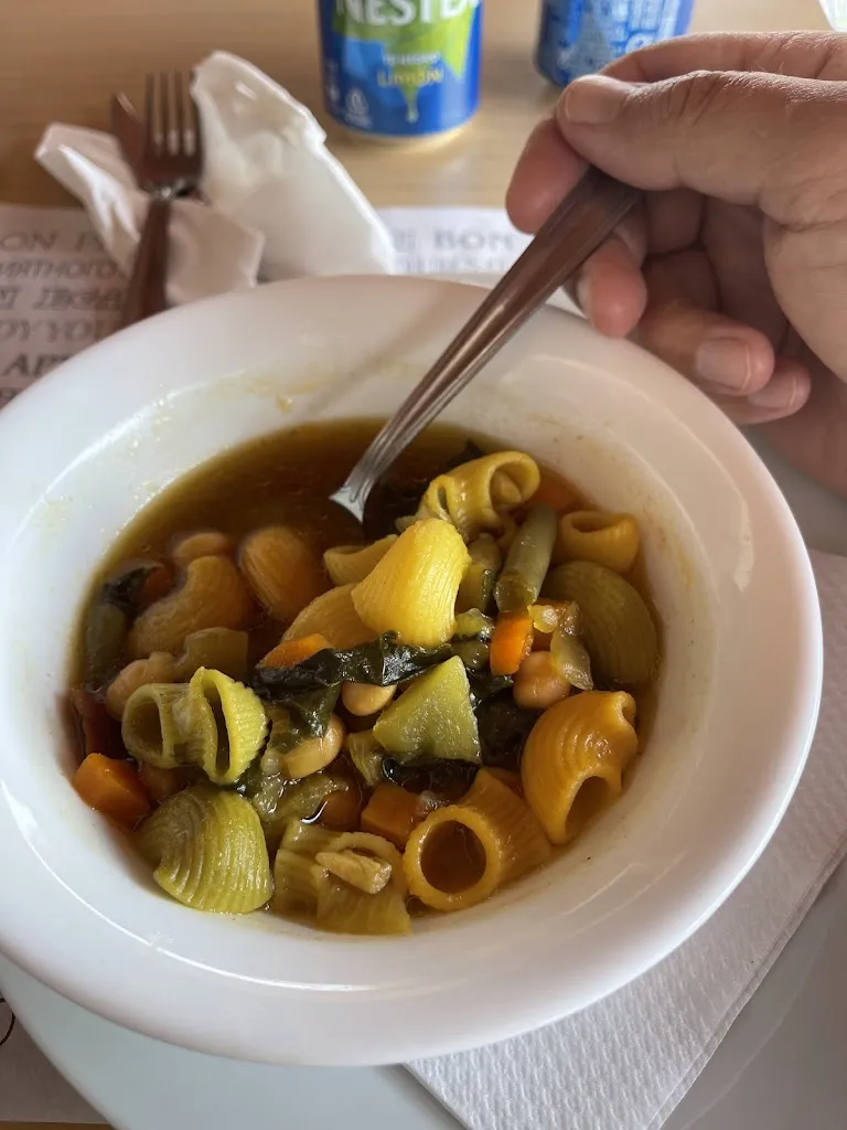 Kenneth Lowrie_Mesón Don Rafael_Hondón de los Frailes_review