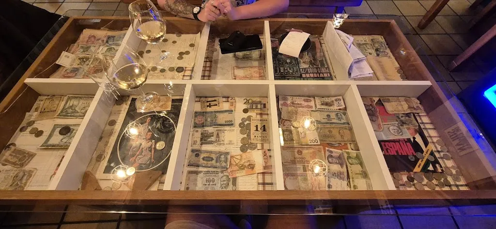 Cameron Baker_Venta de Eslonza_Benuza_review