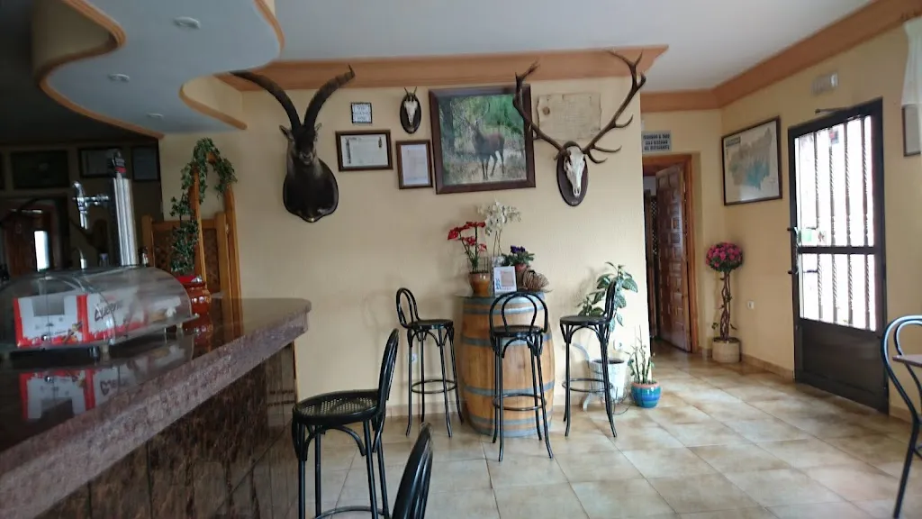 Restaurante Mesón Resthy restaurant in Benuza