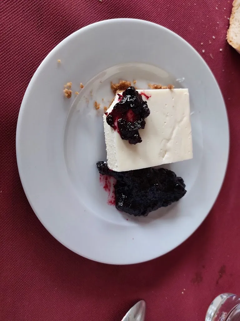 Menu_Restaurante El Piñueco_Benuza_image_8