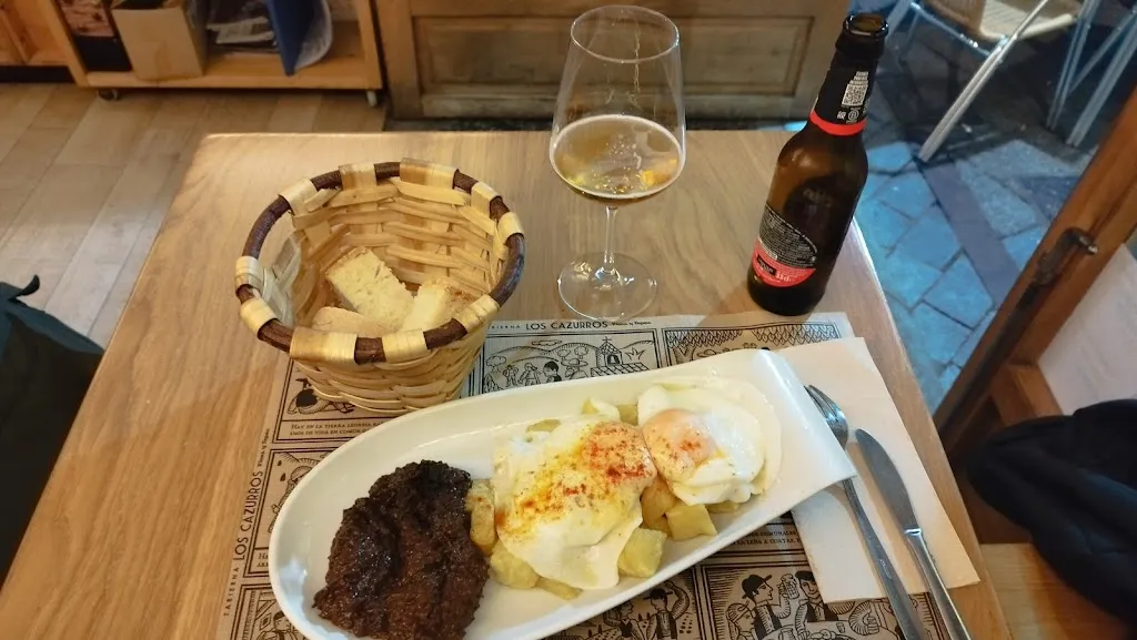 Michail Lagoudakis_Taberna Los Cazurros_Benuza_review