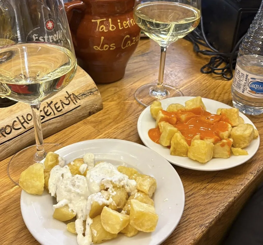 Taberna Los Cazurros_Benuza_slider_image_3