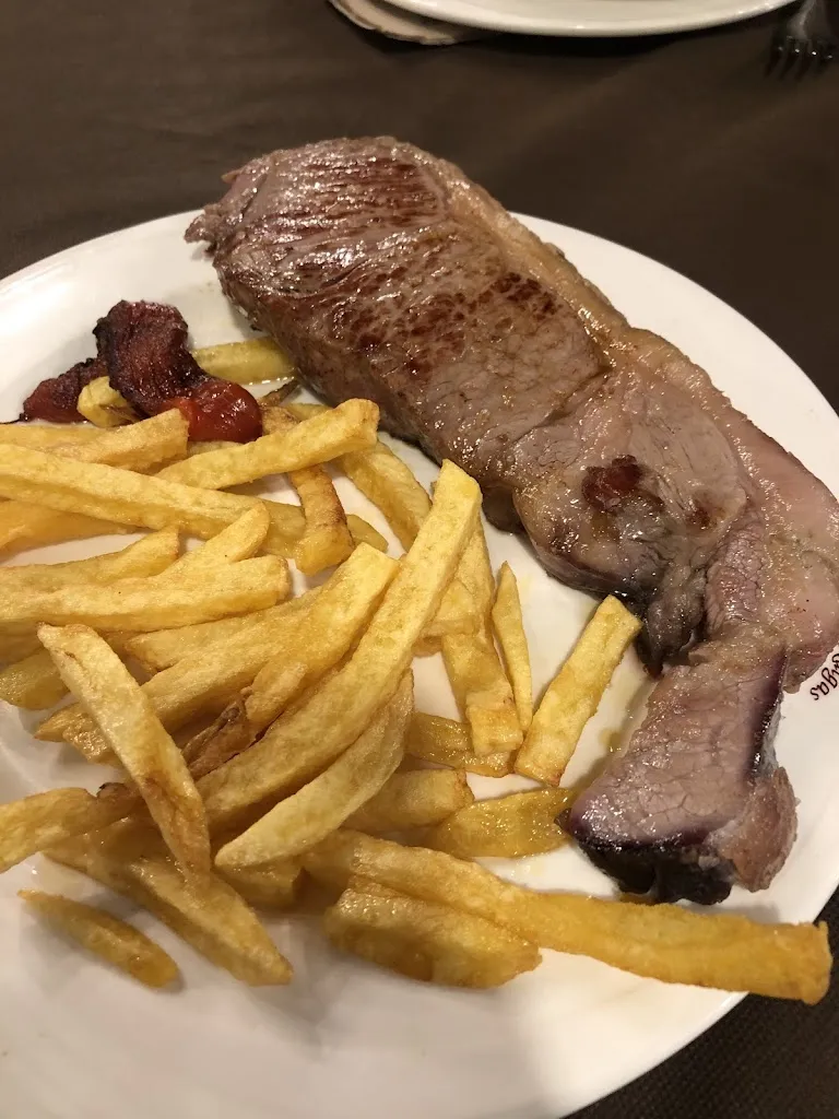 Hamadosh .k_Restaurante Casa Nalgas_Benuza_review