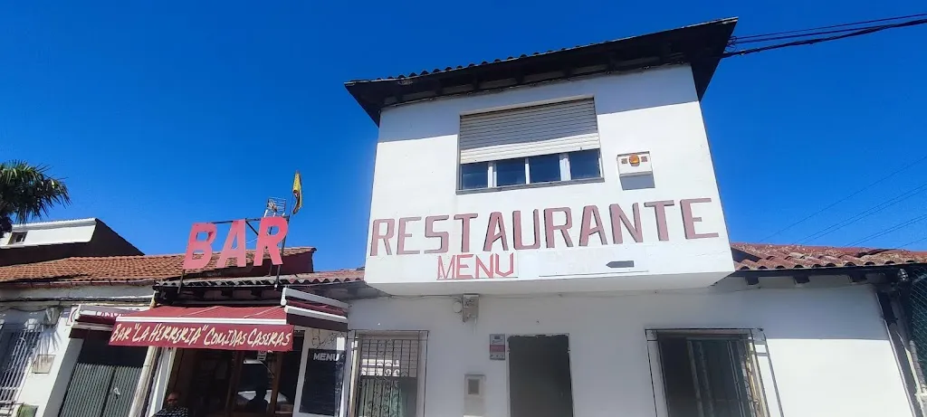 Restaurante La Herrería restaurant in Benuza