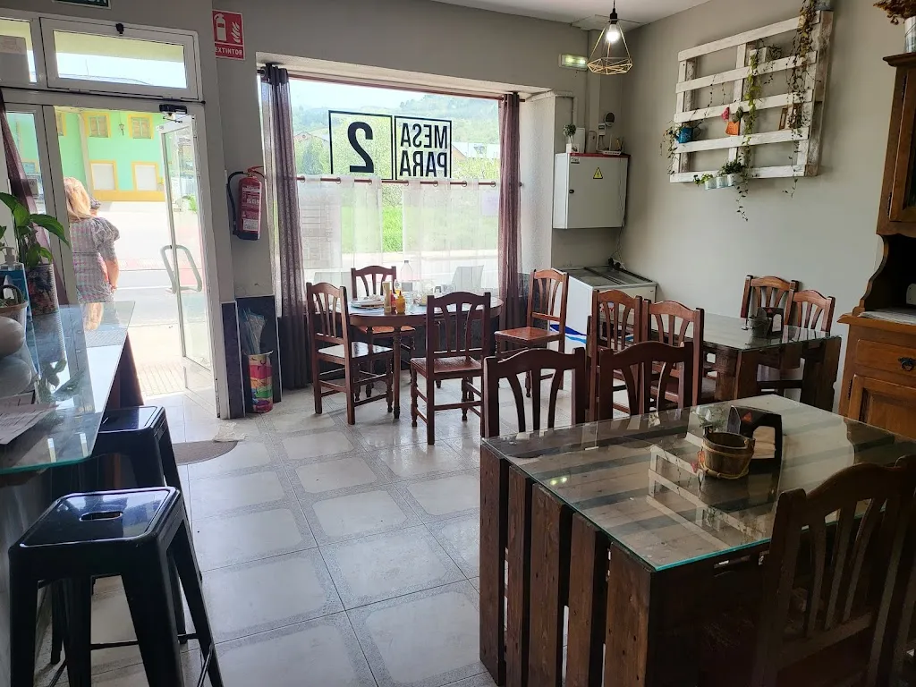 Mesa para 2 restaurant in Benuza