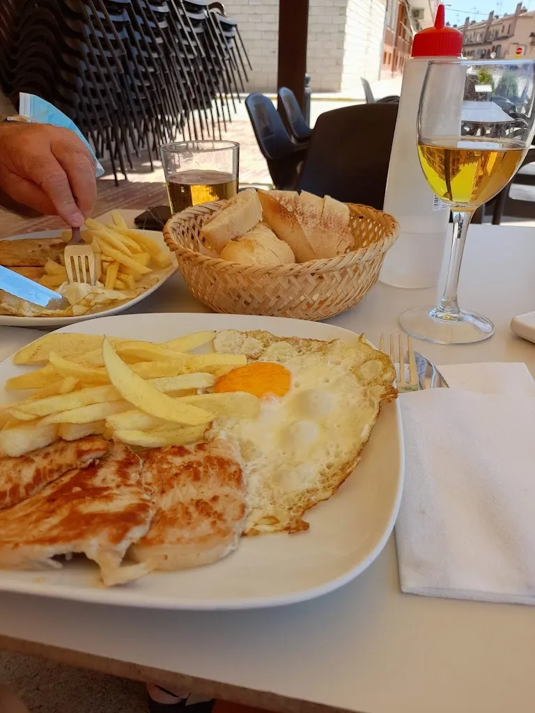 Menü_Bar Cafetería Amanecer_Jacarilla_Bild_6