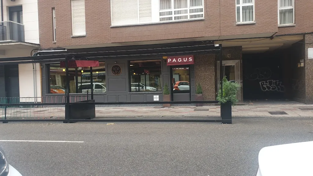 Jake Jeong_Pagus Pasta & Grill | Restaurante Italiano Leon_Benuza_review