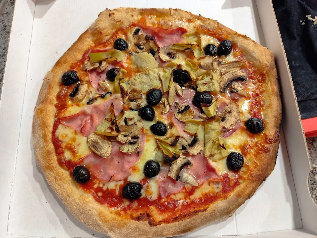 Lidia Lorenzo_Pizzería La Nonna Camponaraya_Camponaraya_review