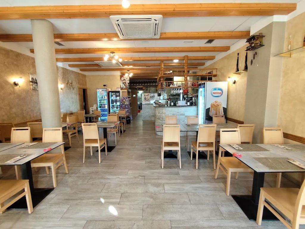 Pizzería La Nonna Camponaraya restaurant in Camponaraya