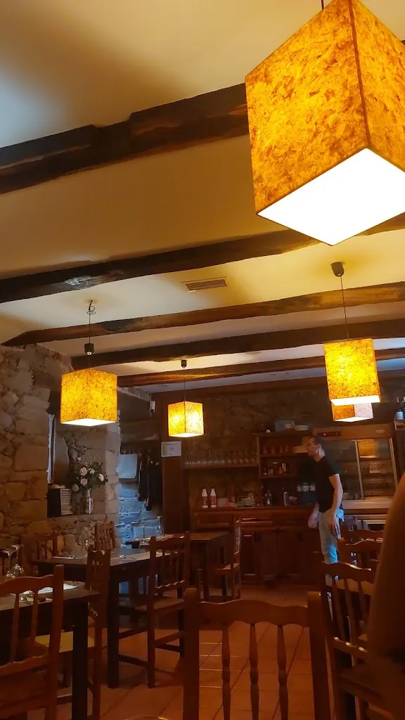 Experimental Softness_Mesón el Reloj_Camponaraya_review