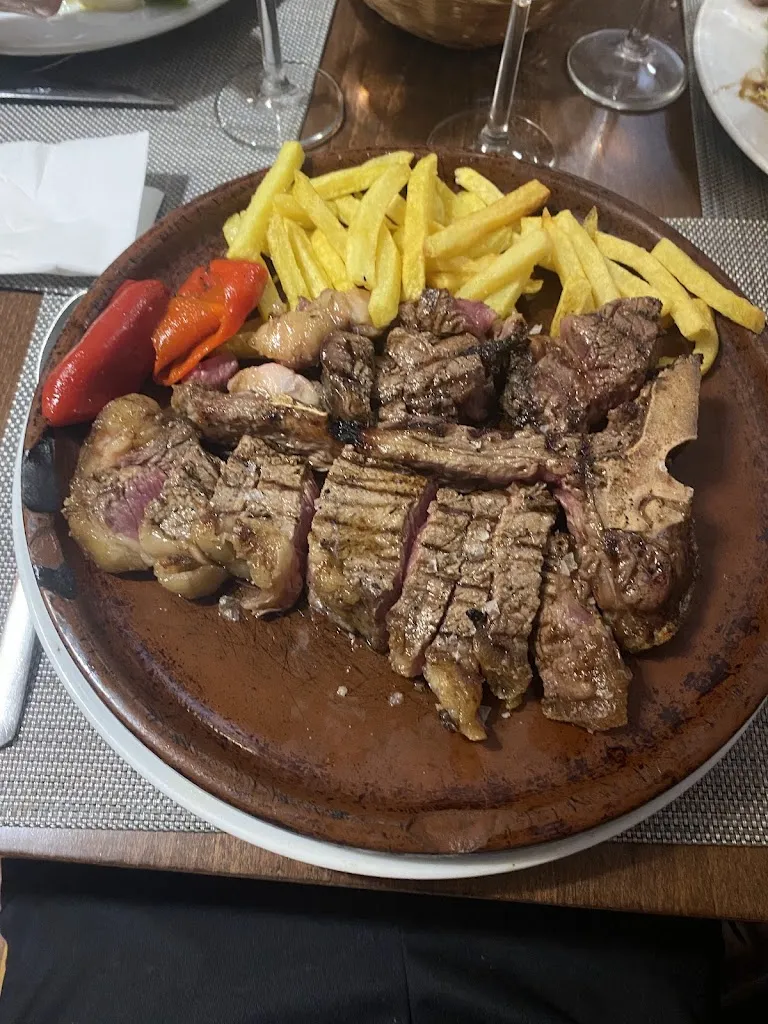 Mesón el Reloj_Camponaraya_slider_image_3