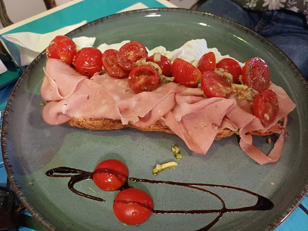 Javier Sanz Miguel_Bar Las Eras_Camponaraya_review