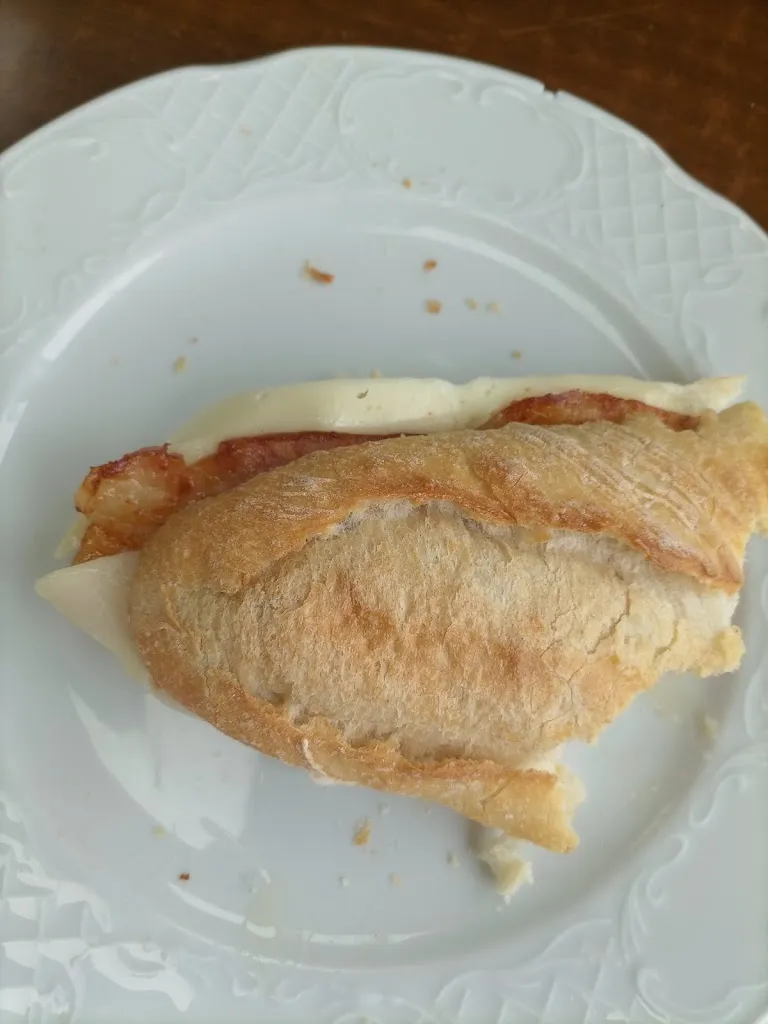 Menu_Estacion de Servicio El Amanecer_Campo de Villavidel_image_7