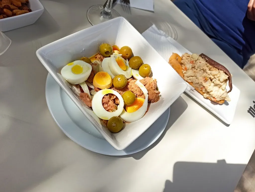 Menu_Cafetería El Jardín de Jacarilla_Jacarilla_immagine_5