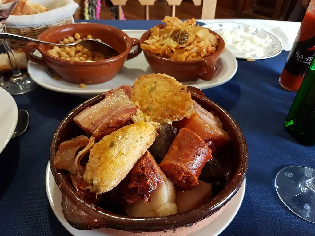 Mesón FAR_Campo de Villavidel_slider_image_3