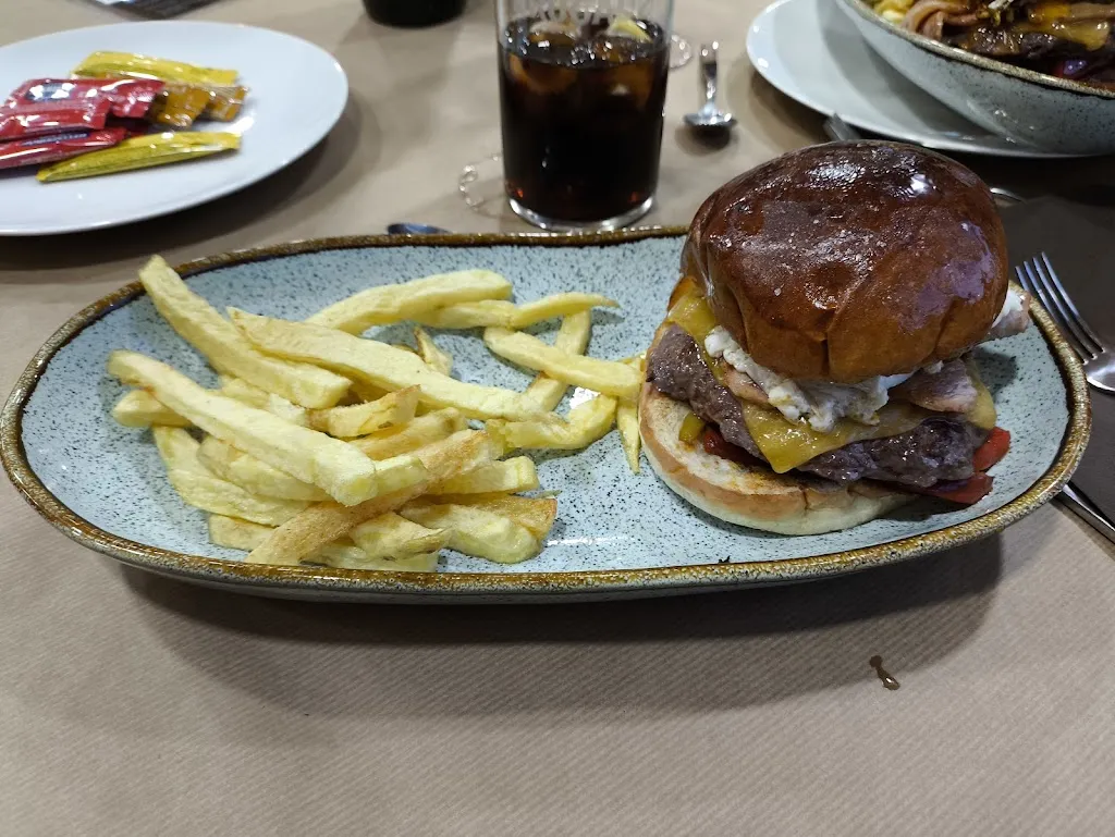 Menu_Restaurante Parrilla Ruta 987_Campo de Villavidel_image_9