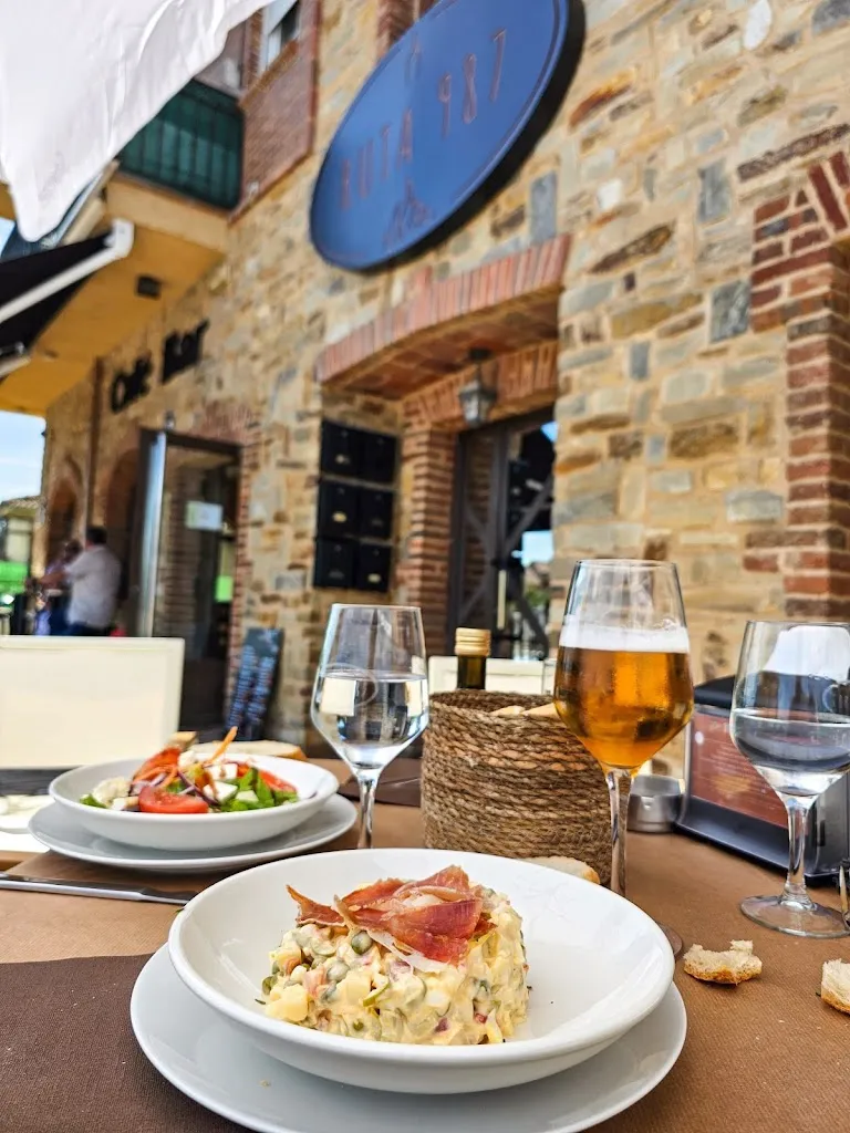 Restaurante Parrilla Ruta 987_Campo de Villavidel_slider_image_3