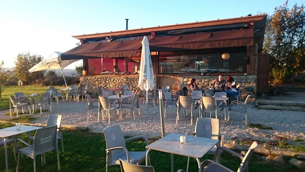 León El Caracol Del Bierzo_Carracedelo_slider_image_3