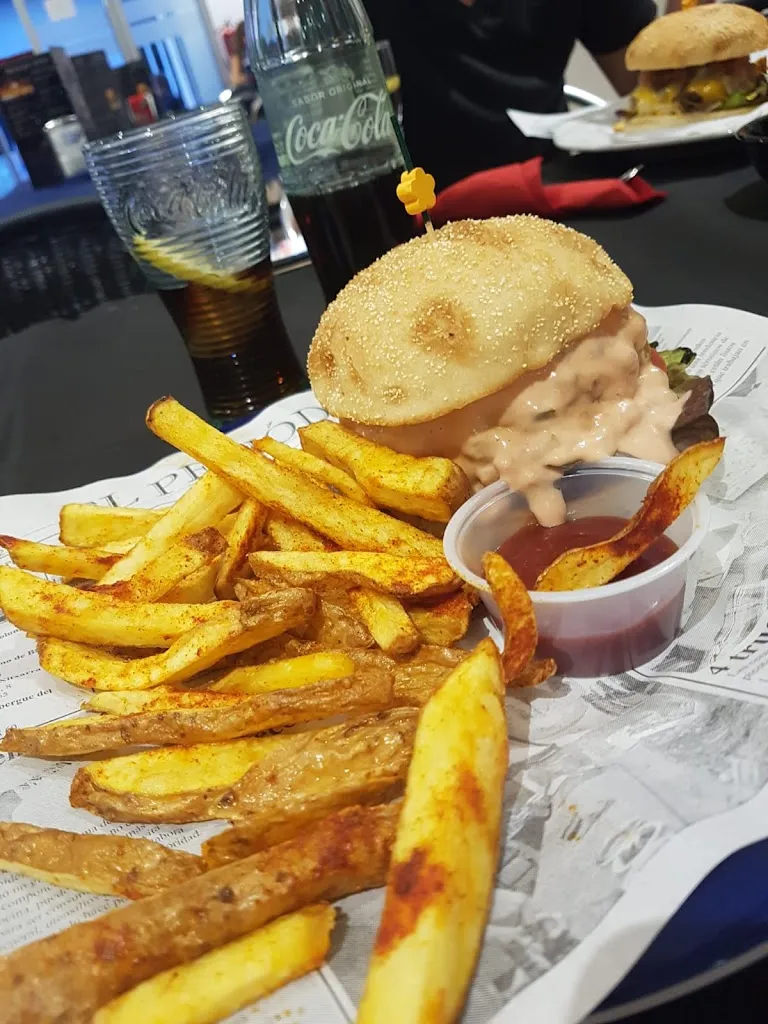 Menu_Bully Burger | Hamburguesería en La Vega Baja | Comida de gran calidad_Jacarilla_image_7