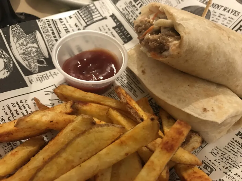 Simon Gibson_Bully Burger | Hamburguesería en La Vega Baja | Comida de gran calidad_Jacarilla_review