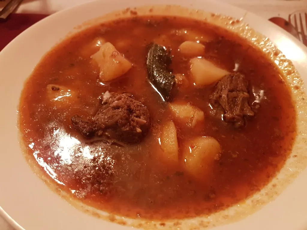 Cervecería Mesón Llambrión_Carrizo de la Ribera_slider_image_3